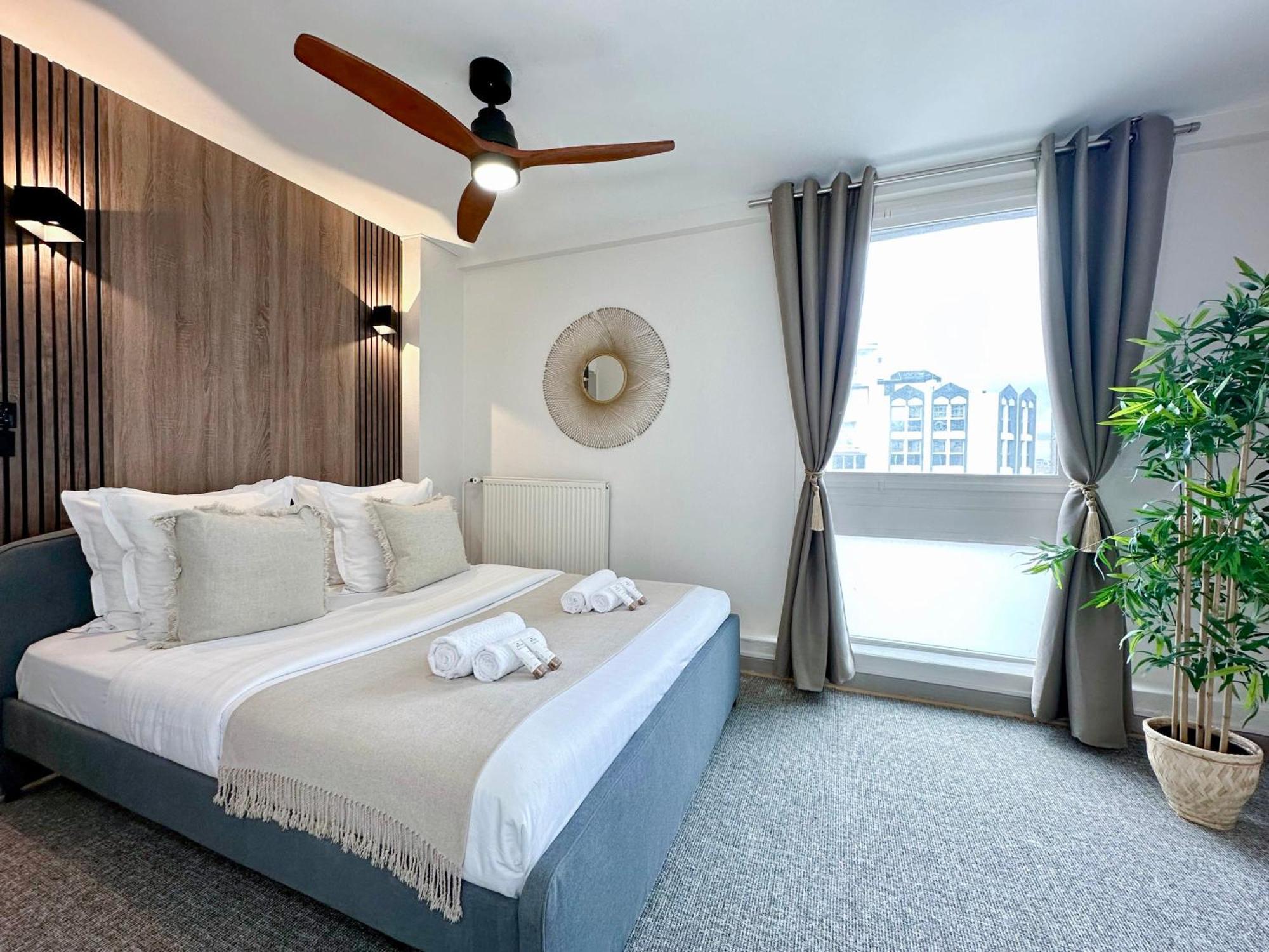 Spacious & Luxurious Flat In Montparnasse Париж Екстериор снимка