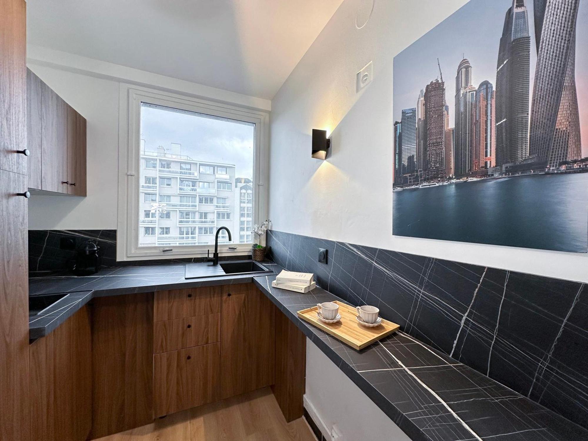 Spacious & Luxurious Flat In Montparnasse Париж Екстериор снимка