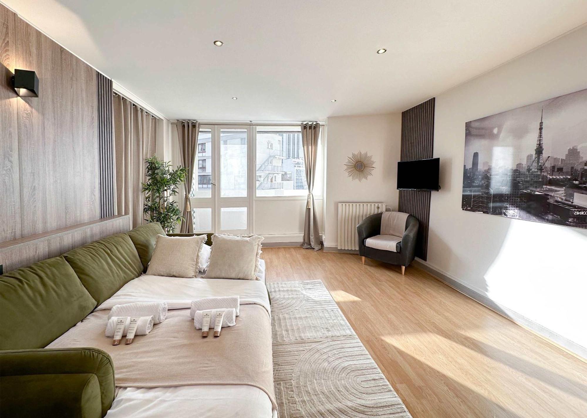 Spacious & Luxurious Flat In Montparnasse Париж Екстериор снимка